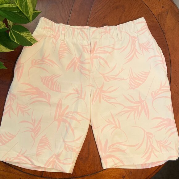 Under Armour Women's Links Golf Shorts - Picture 1 of 3